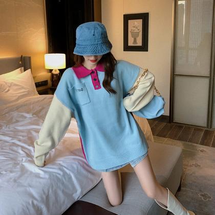 Long Sleeve Knitted Blouse With Matching Colors..