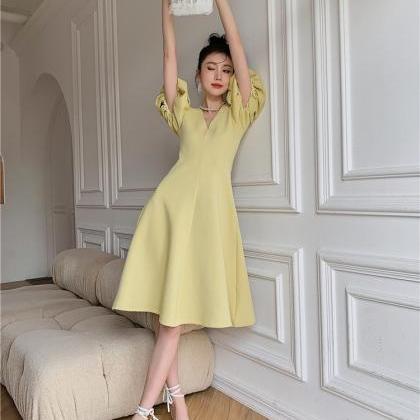 Light Yellow V-neck Dress, Midi Bubble Sleeves,..