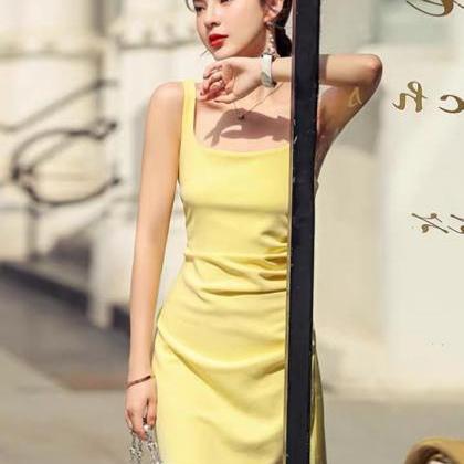 Sexy Little Dress, Backless Dress, Pleated Yellow..