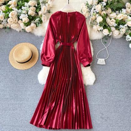 Light Luxury Lady Dress, Pleated Design Sense,..