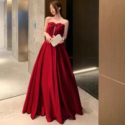 Strapless evening dress, red party ..