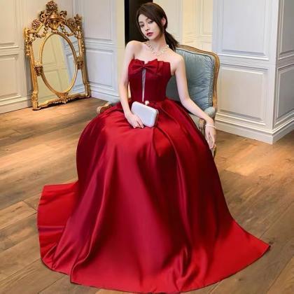Strapless evening dress, red party ..