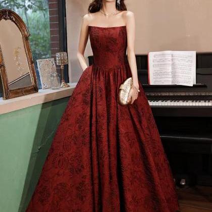 Sexy strapless gown, red evening go..