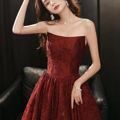 Sexy strapless gown, red evening go..