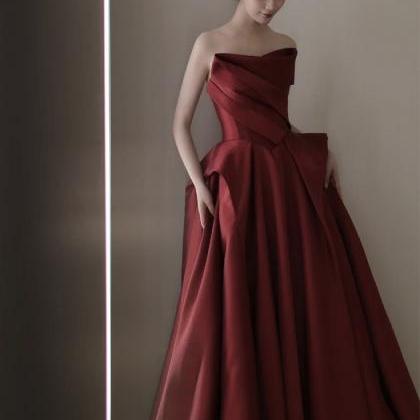 Strapless Evening Dress Red Charming Prom Dress..