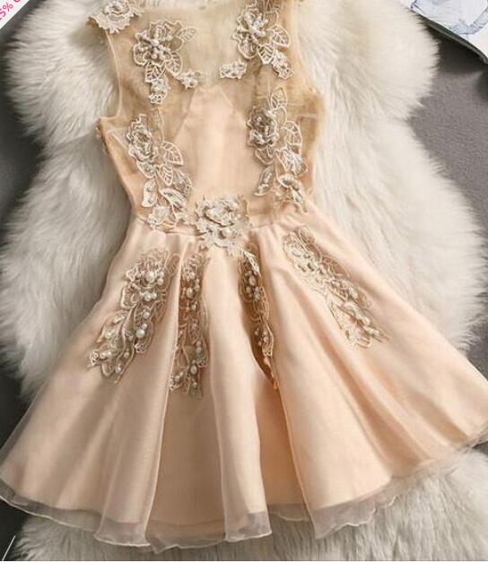 Champagne Homecoming Dress O-neck Party Dresses, Short Homecoming Dresses Appliques O-neck Homecoming Dress