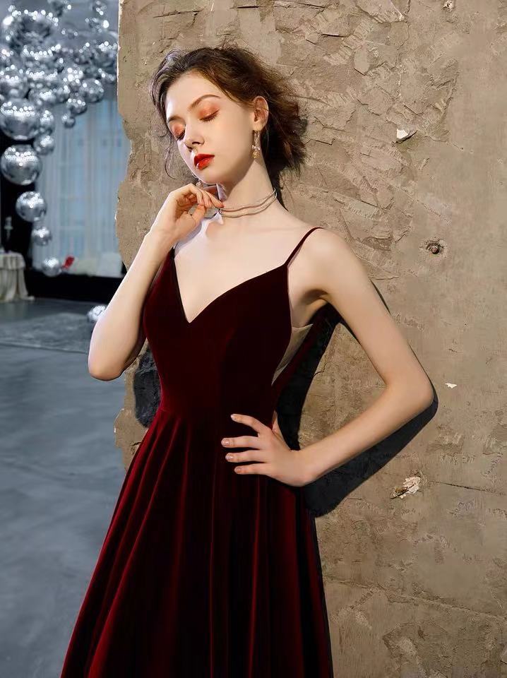 Wine Red Party Dress Spaghetti Straps Evening Dress Backless Prom Dress