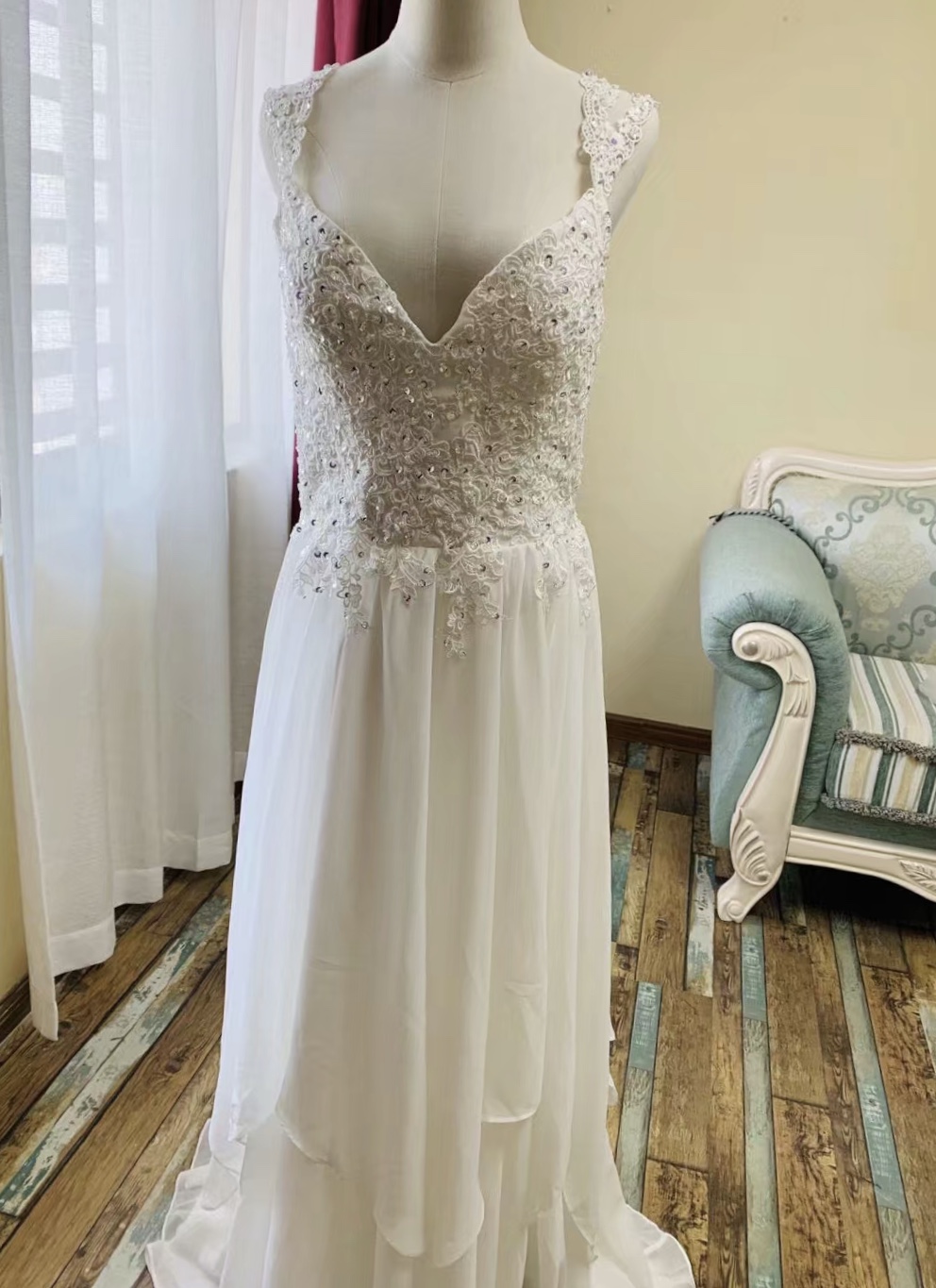 Spaghetti Strap Wedding Dress ,white Bridal Dress,elegant Light Wedding Dress