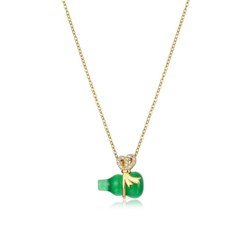 Titanium steel bowknot, diamond - inlaid collarbone chain, fashion match, men and women wear imitation jade pendant