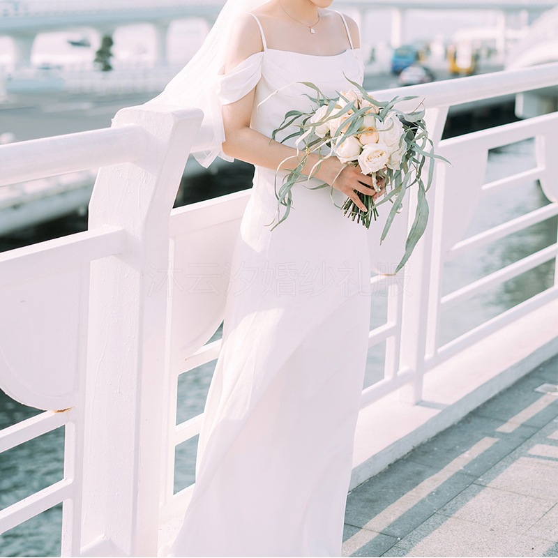 Light Wedding Dress, Simple Bridal Dress, Spaghetti Strap Small Tail Wedding Dress,custom Made
