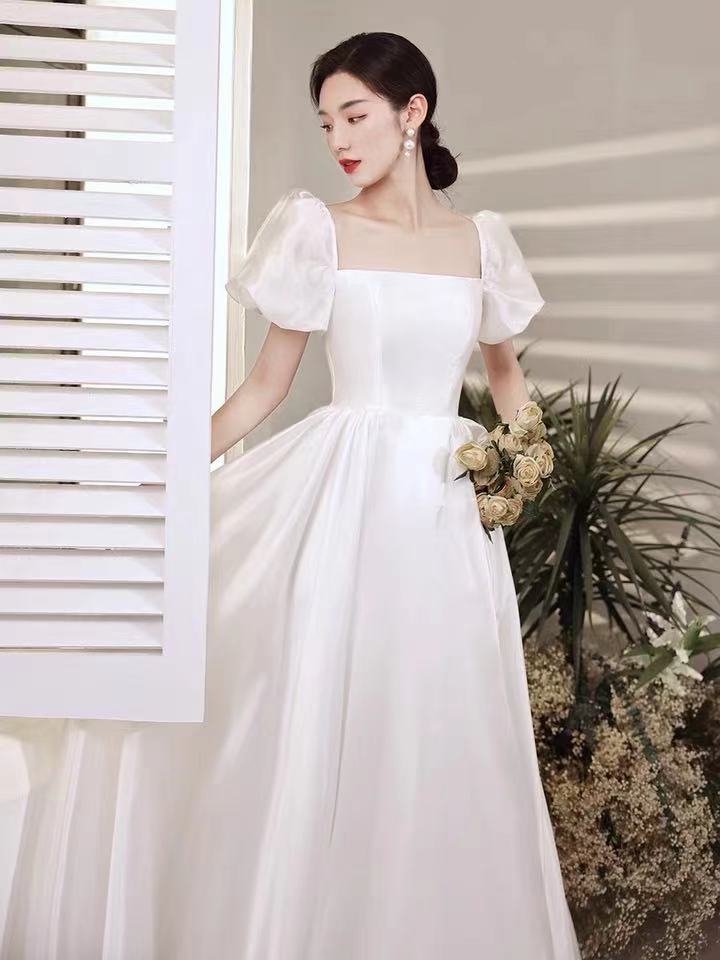 White Wedding Dress,puff Sleeve Wedding Dress,simple But Stunning Wedding Dress,bubble Wedding Dress,custom Made