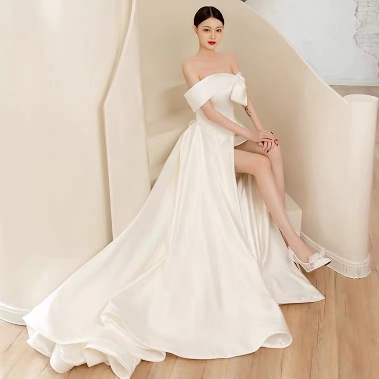 Satin Light Wedding Dress, Bridal Evening Dress, Simple, Hepburn Style, Outdoor Wedding Dress,custom Made