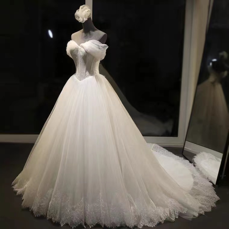 Vintage Wedding Dress,off Shoulder Romantic Wedding Dress,custom Made