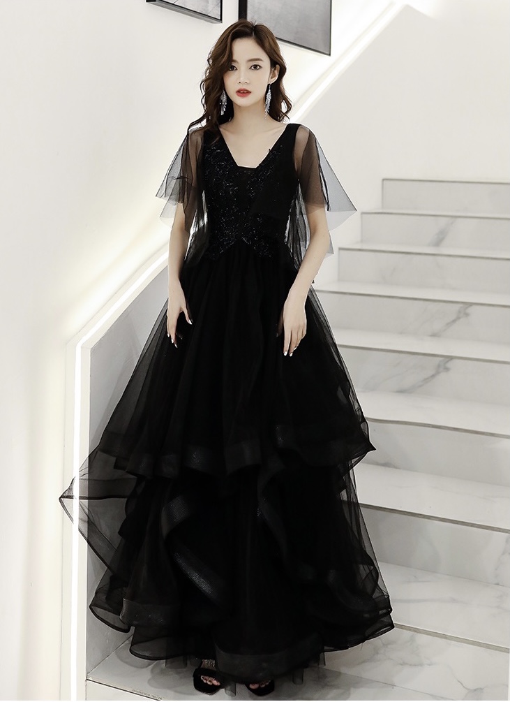 Black High Class Evening Dress, Sexy Queen Dress, V-neck Cake Layer Party Dress,custom Made