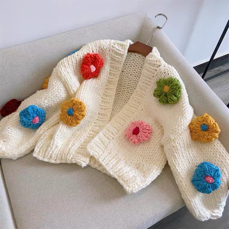Autumn and winter, manual three-dimensional hook flowers, flowers, lanterns sleeve loose thick sweater cardigan