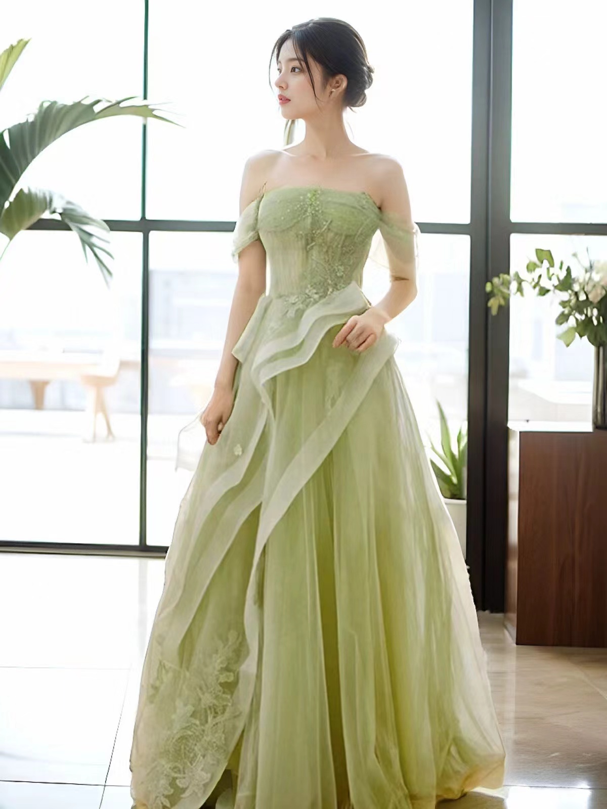 Fairy Green Off Shoulder Tulle Floor Length Prom Dress,fresh Party Dresses With Applique