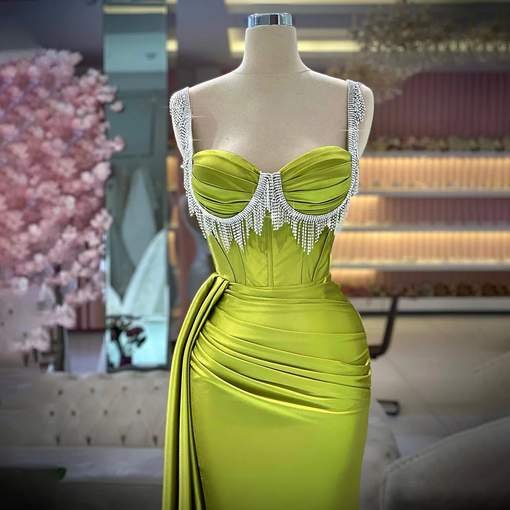 Elegant Emerald Evening Gown With Rhinestone Straps