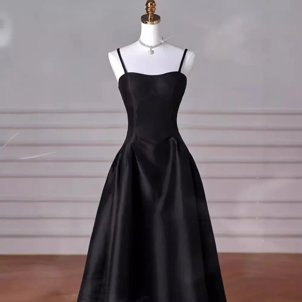 black midi evening dresses Elegant Janelle Midi Dress in Black - Perfect for Any Occasion main image 1