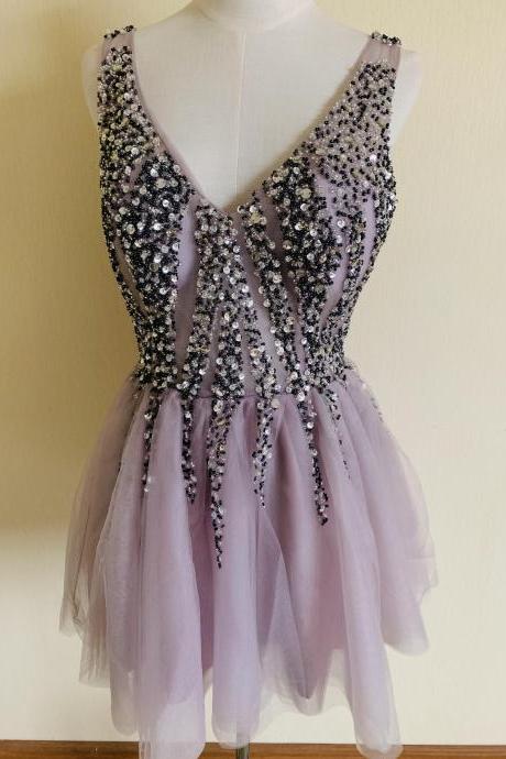 V-neck Prom Dress,gray Party Dress,short Homecoming Dress With Beads