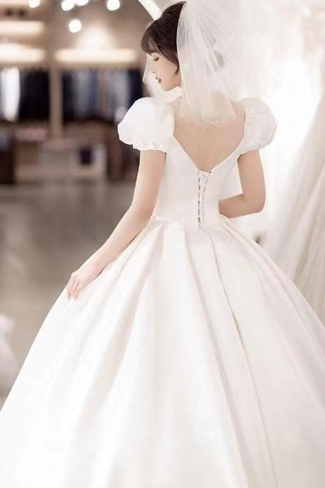 Light Satin Main Wedding Dress With Trailing Tail ,custom Made