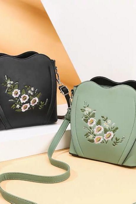 New style, Chinese style embroidery, one shoulder slung, bucket bag