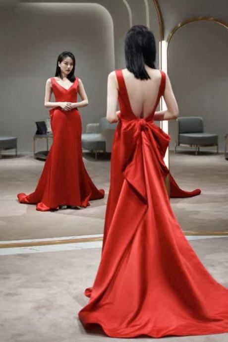 Elegant formal dress, simple red dress, long trailing backless evening dress,custom made