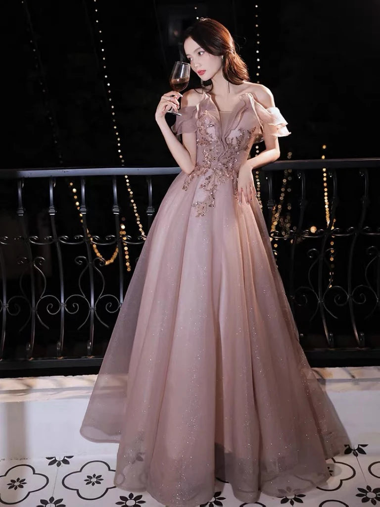 Exquisite Floral Lace Evening Gown With Train on Luulla