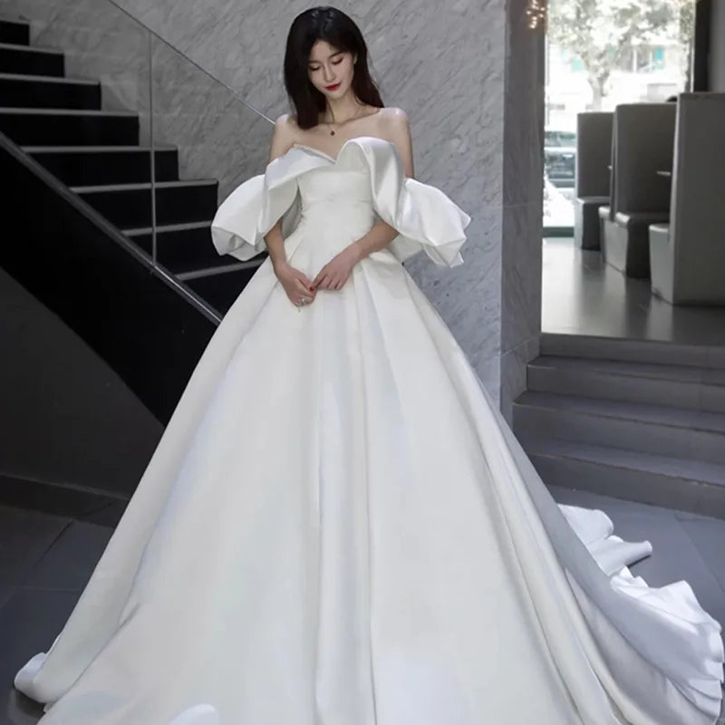 Women French Simple Satin Tailing Wedding Dresses Bride Off Shoulder ...