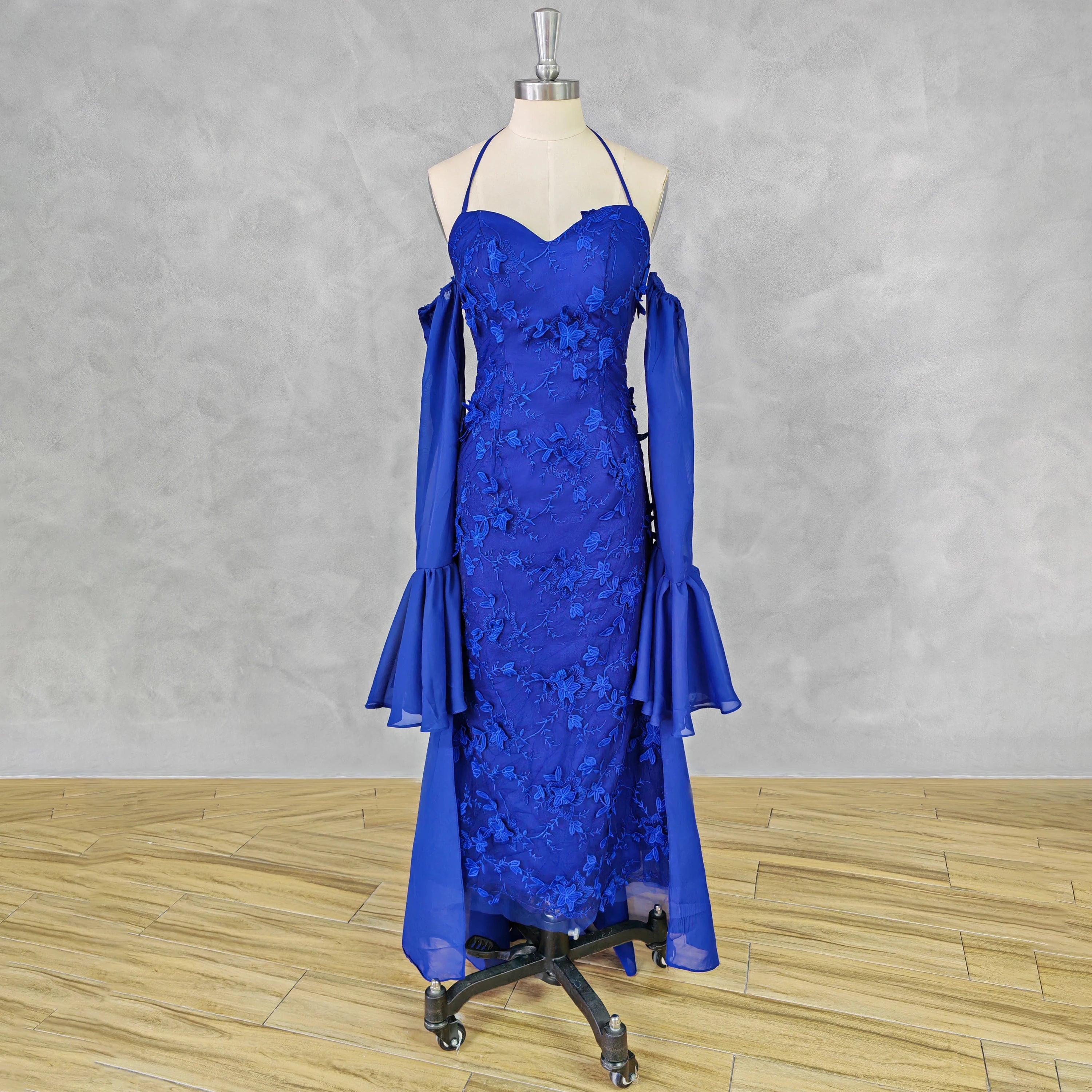Off-the-Shoulder Sheath Gown with 3D Floral Edge Royal Blue